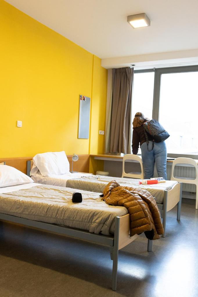 Youth Hostel Van Gogh Saint-Josse-ten-Noode Exteriör bild